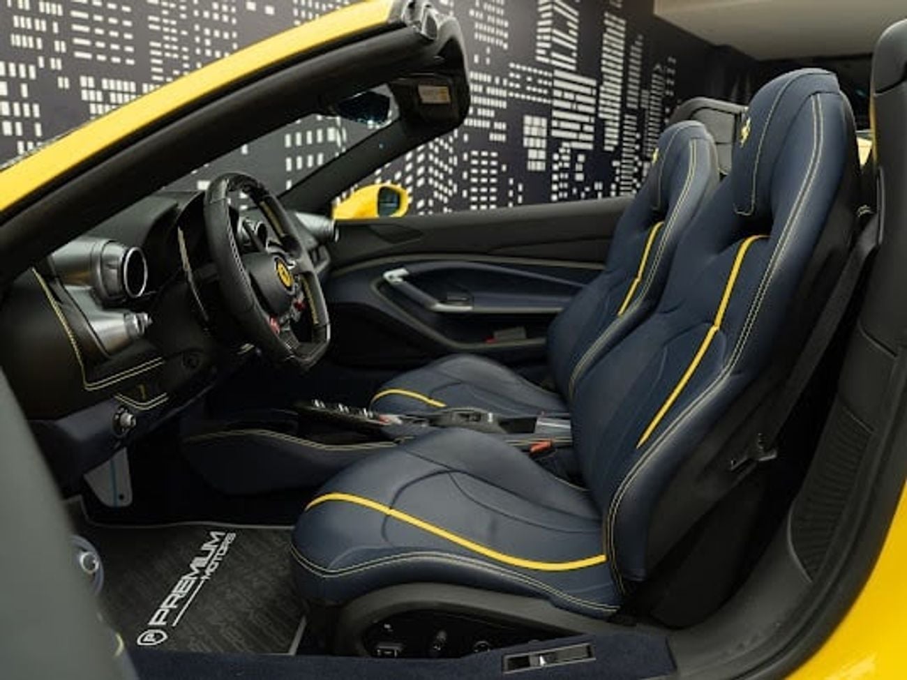 Ferrari F8 Spider STD 3.9T V8