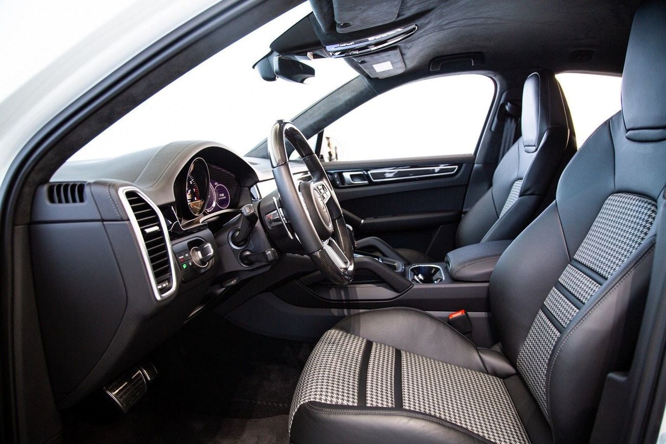 Porsche Cayenne GTS