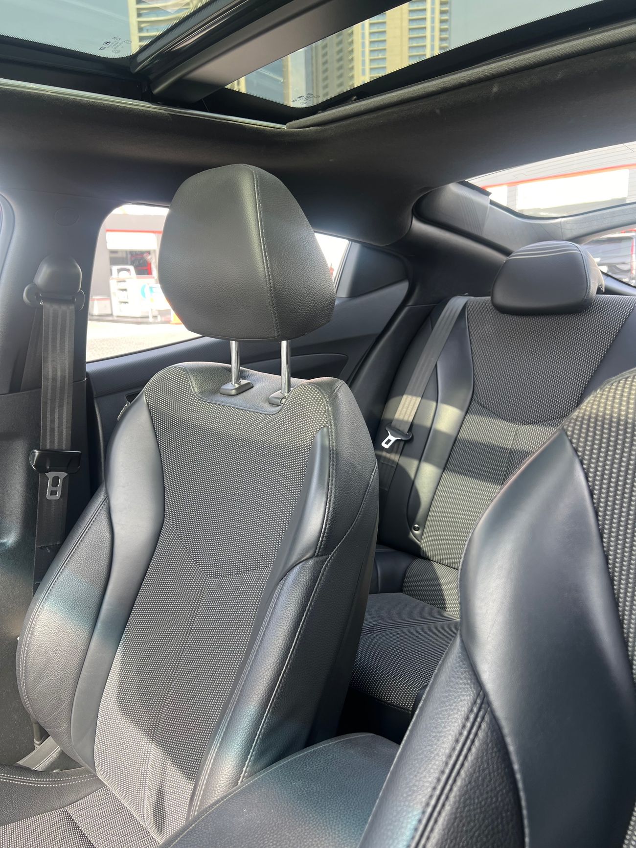 Hyundai Veloster GLS 1.6L