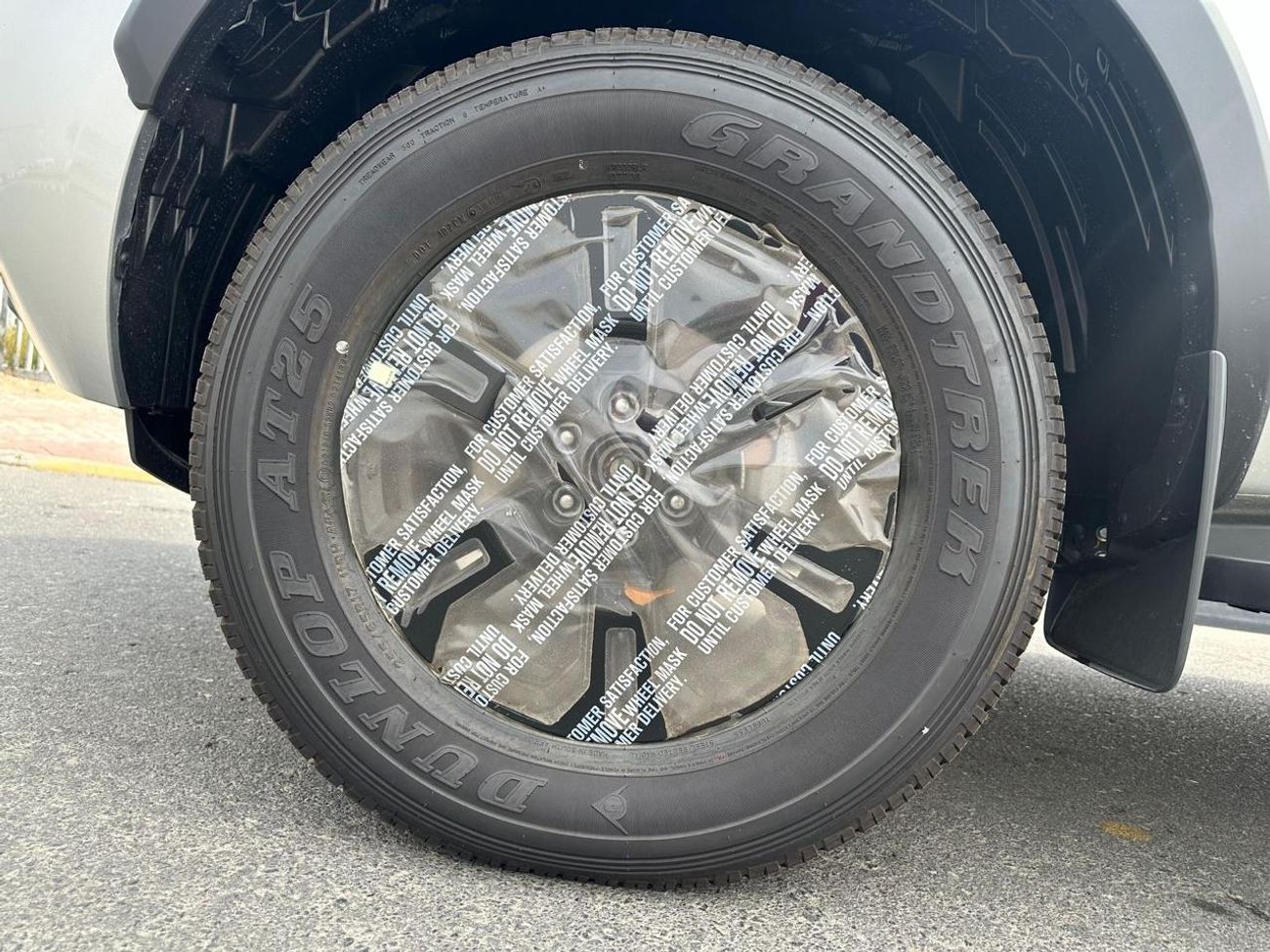 نيسان نافارا 2025 Nissan Navara D23 2.5L AT Diesel