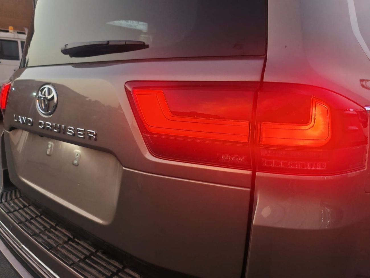 تويوتا لاند كروزر