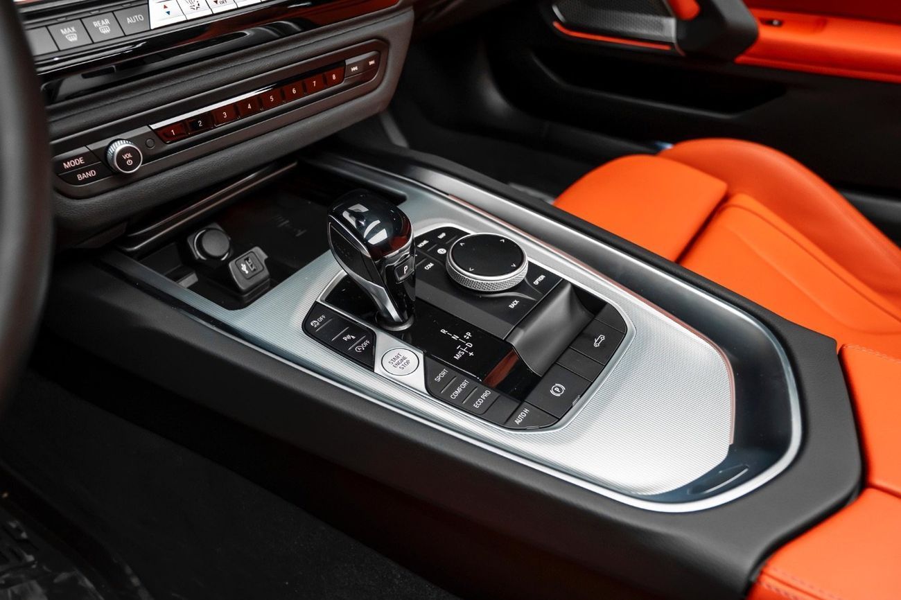 BMW Z4 sDrive 30i 2.0L