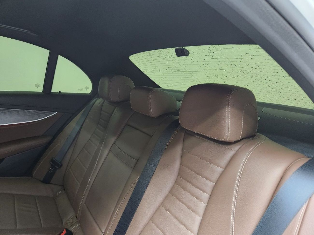 Mercedes-Benz E 350 2022 MERCEDES BENZ E (G) 3.5 E350 4 MATIC AVANTGARDE