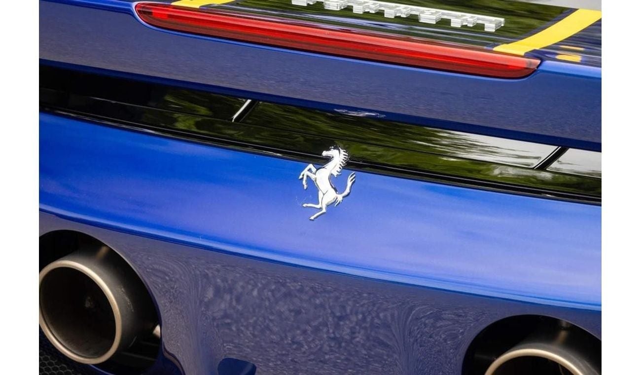 فيراري SF90 سبيدر 4.0T V8 7.9kWh F1 DCT RIGHT HAND DRIVE