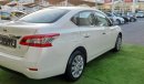 Nissan Sentra Gulf - agency condition - white paint inside beige in excellent condition, you do not need any expen