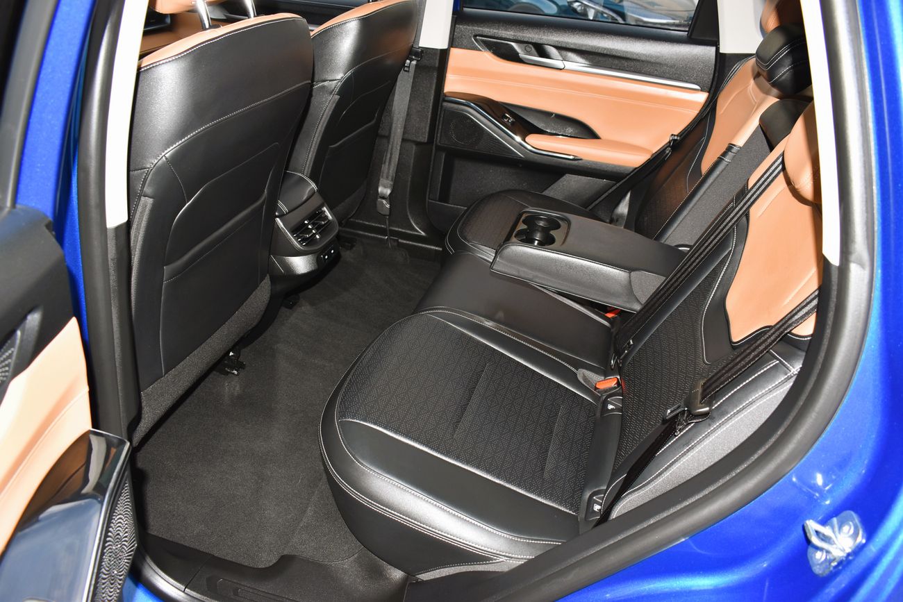 Haval H6 AED 1389 PM | SUPREME 2.0L AT 4WD 2023 GCC AGENCY WARRANTY UP TO 2029 OR 150K KM