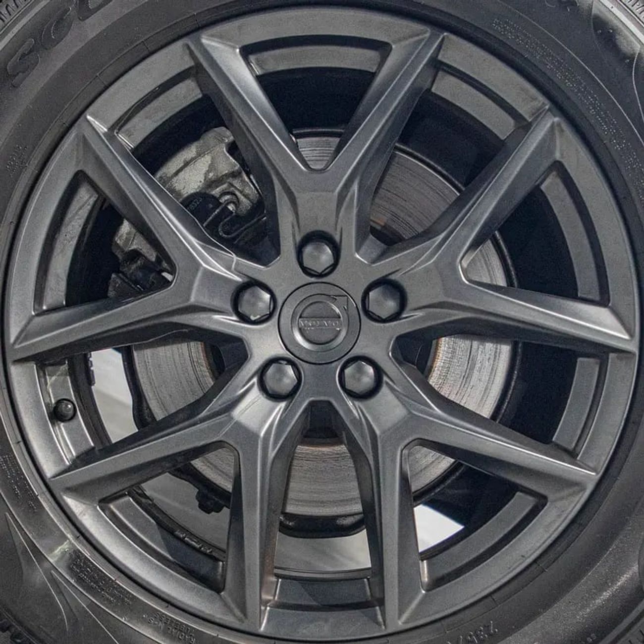 Volvo XC60 T5 Momentum 2.0L AWD