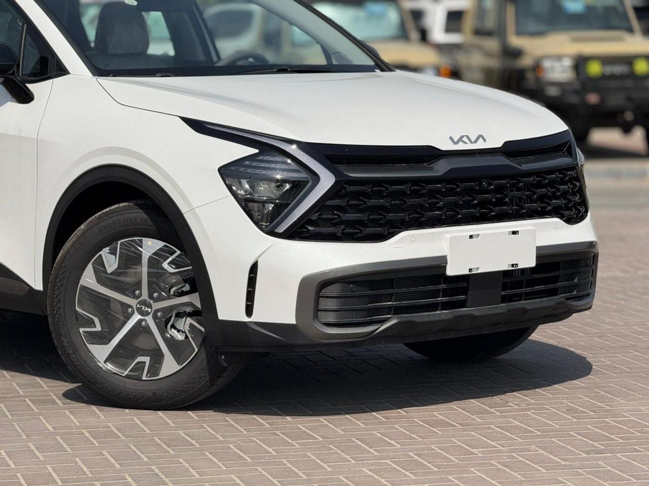 Kia Sportage Premium Edition 1.5L Petrol 2WD 2025 Export price @ 81,000 AED