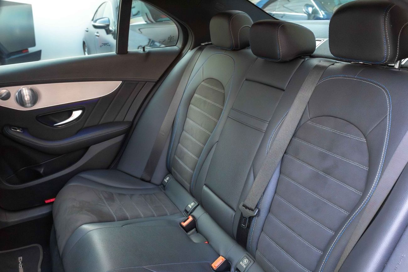 Mercedes Benz C300 STANDARD