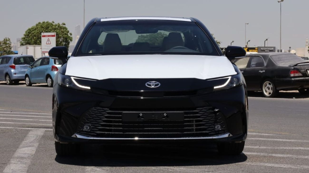 تويوتا كامري HEV LE – G, 2.5L, 5-cylinder, 16-valve, DOHC with chain drive