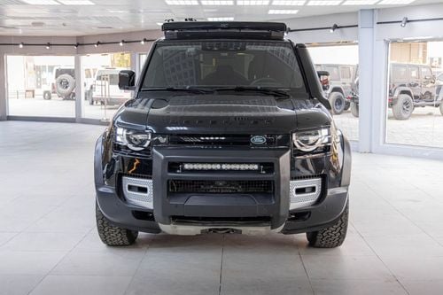 لاند روفر ديفندر 110 S P300 2.0L