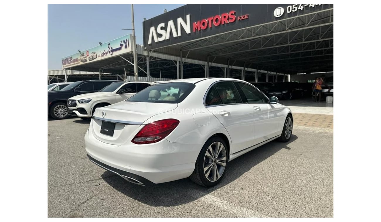 Mercedes-Benz C 300 Luxury