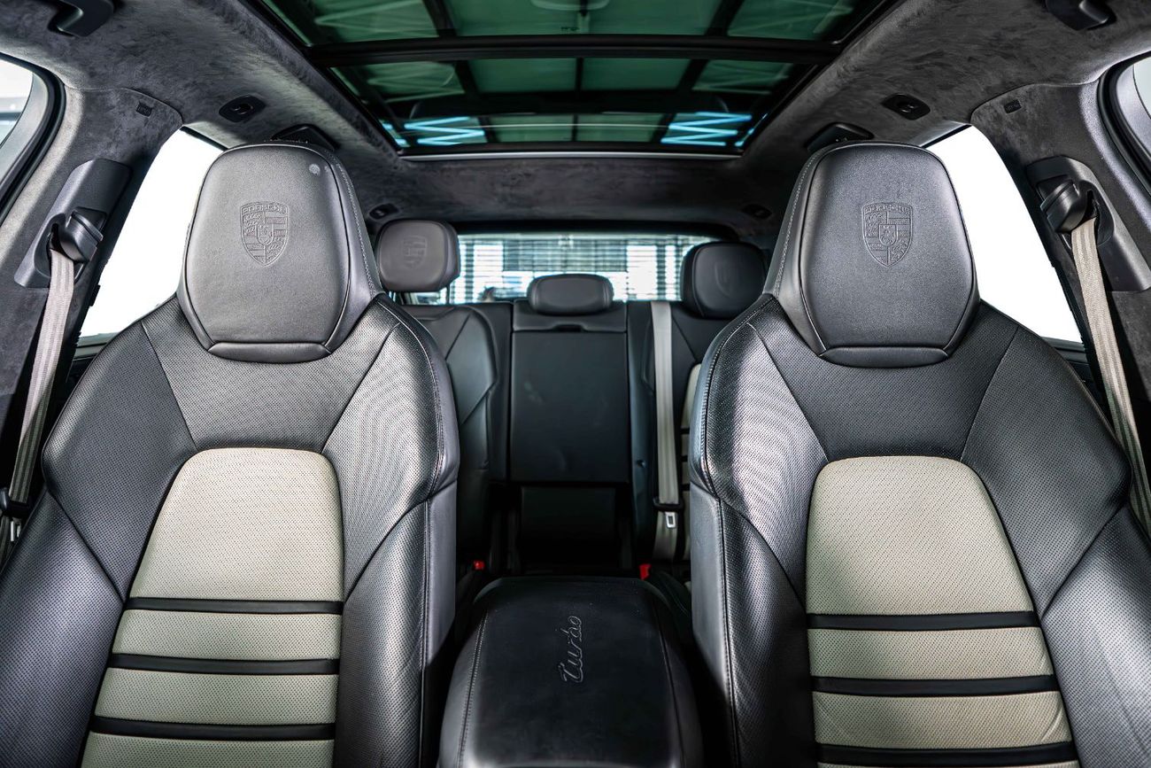 بورش كايان Turbo 4.0L (550 HP)