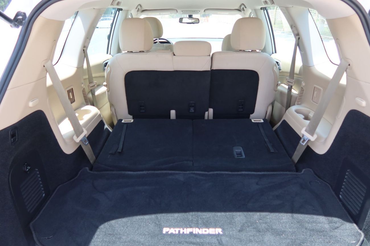 Nissan Pathfinder Platinum 3.5L