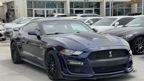 Ford Mustang GT 2019 model, imported from America, engine size 5.0, 8 cylinders, automatic movement, full option,
