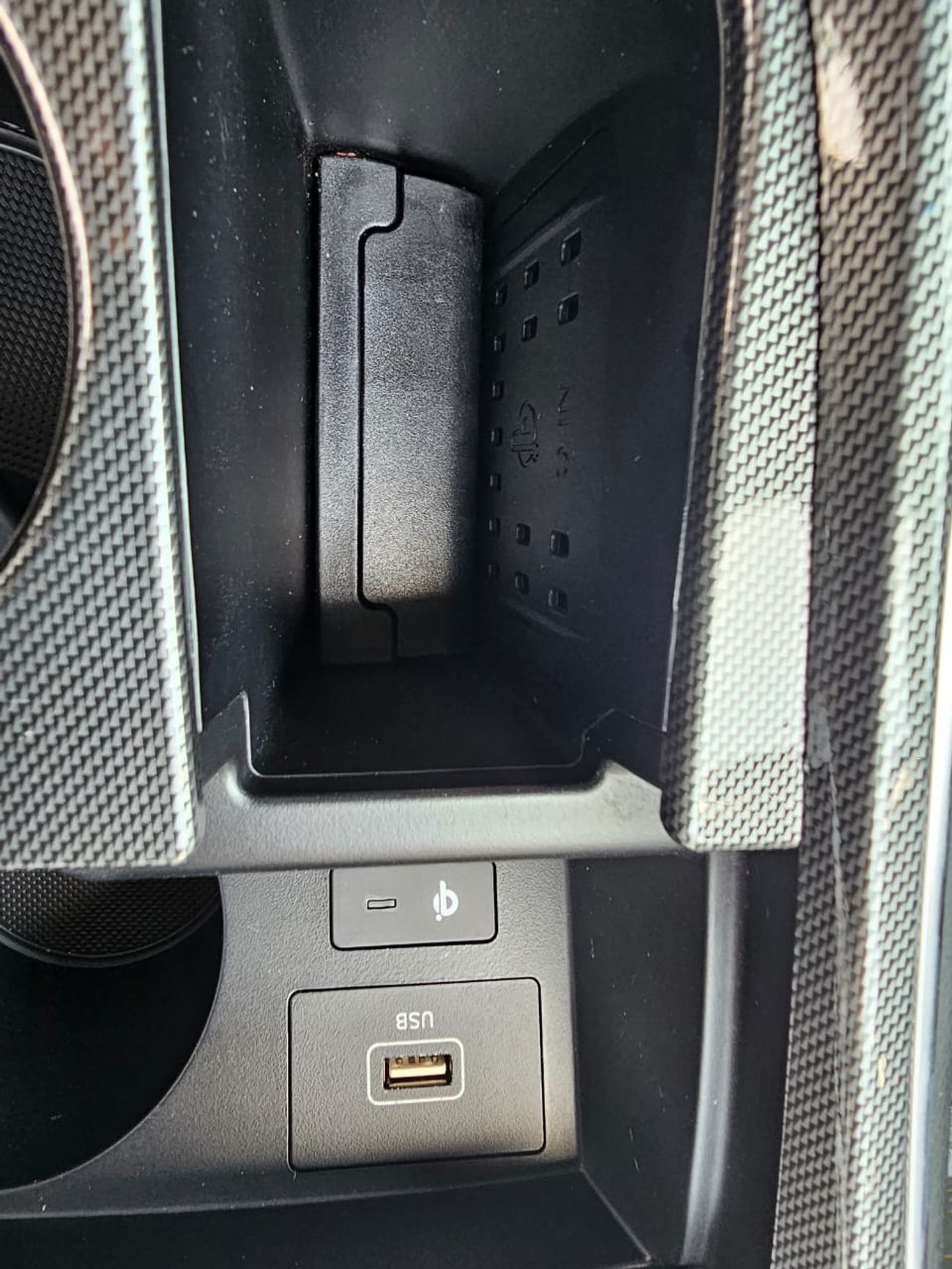 هيونداي سانتا في