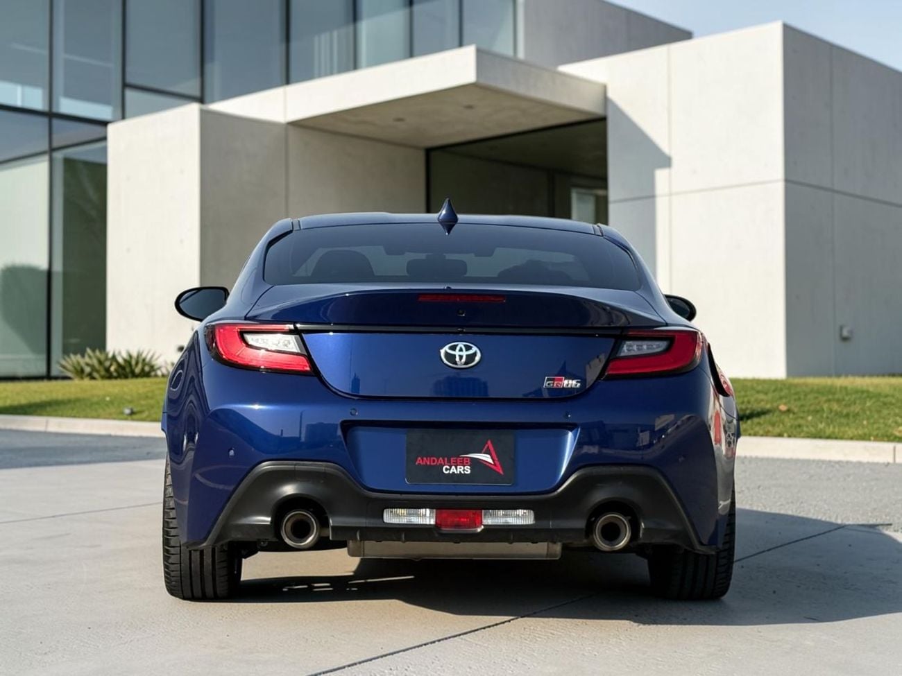 Toyota 86 GR 2.4L A/T AED 3,040 P.M | 0% DOWN PAYMENT | TOYOTA GR86 | 2.4L BOXER | 2025 | AGENCY WARRANTY | FU