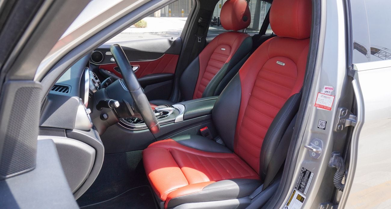 Mercedes-Benz C 300 AMG Pack 2.0L