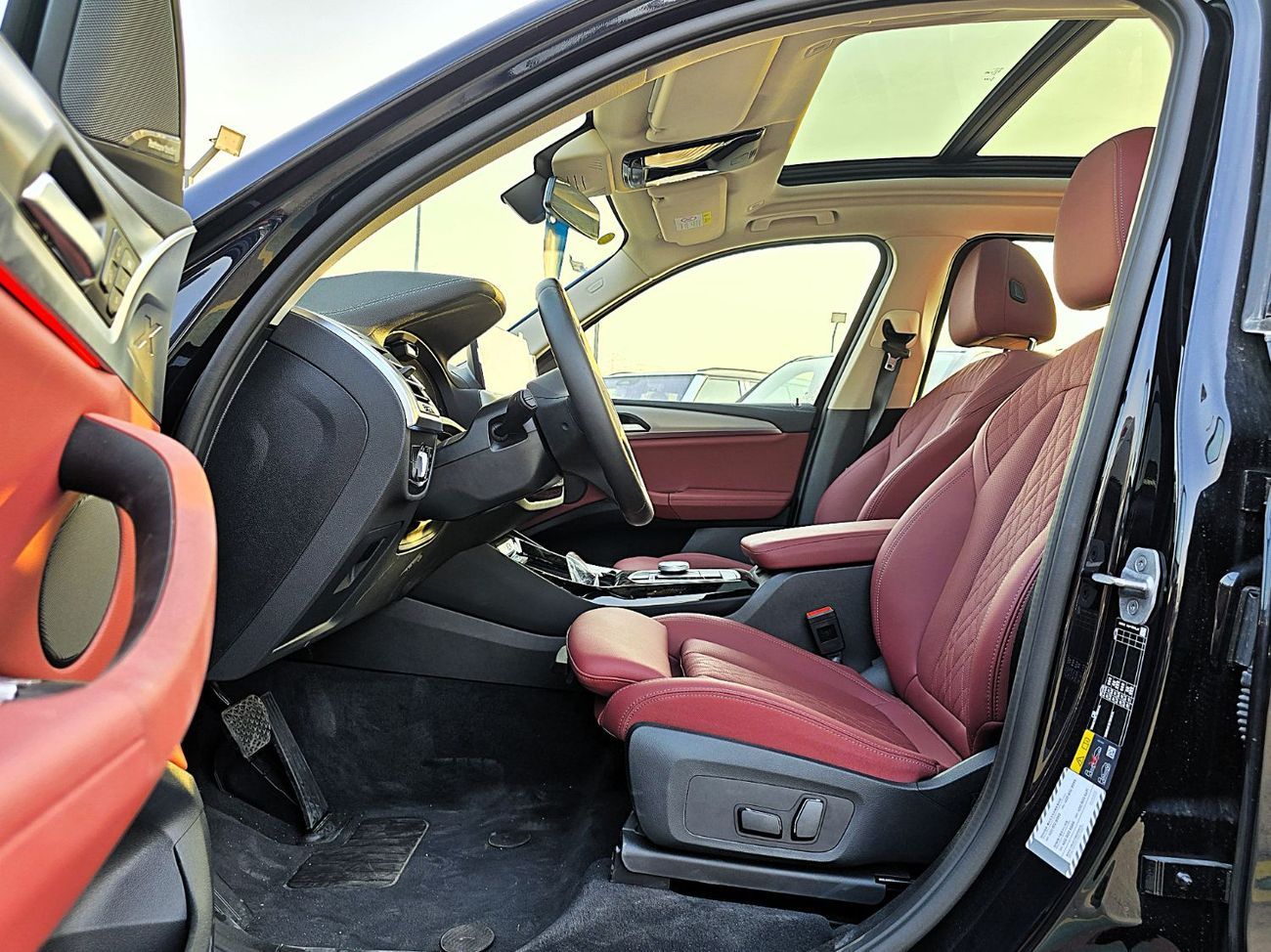 بي أم دبليو iX3 BMW iX3 Creative 2025 Model Black Color