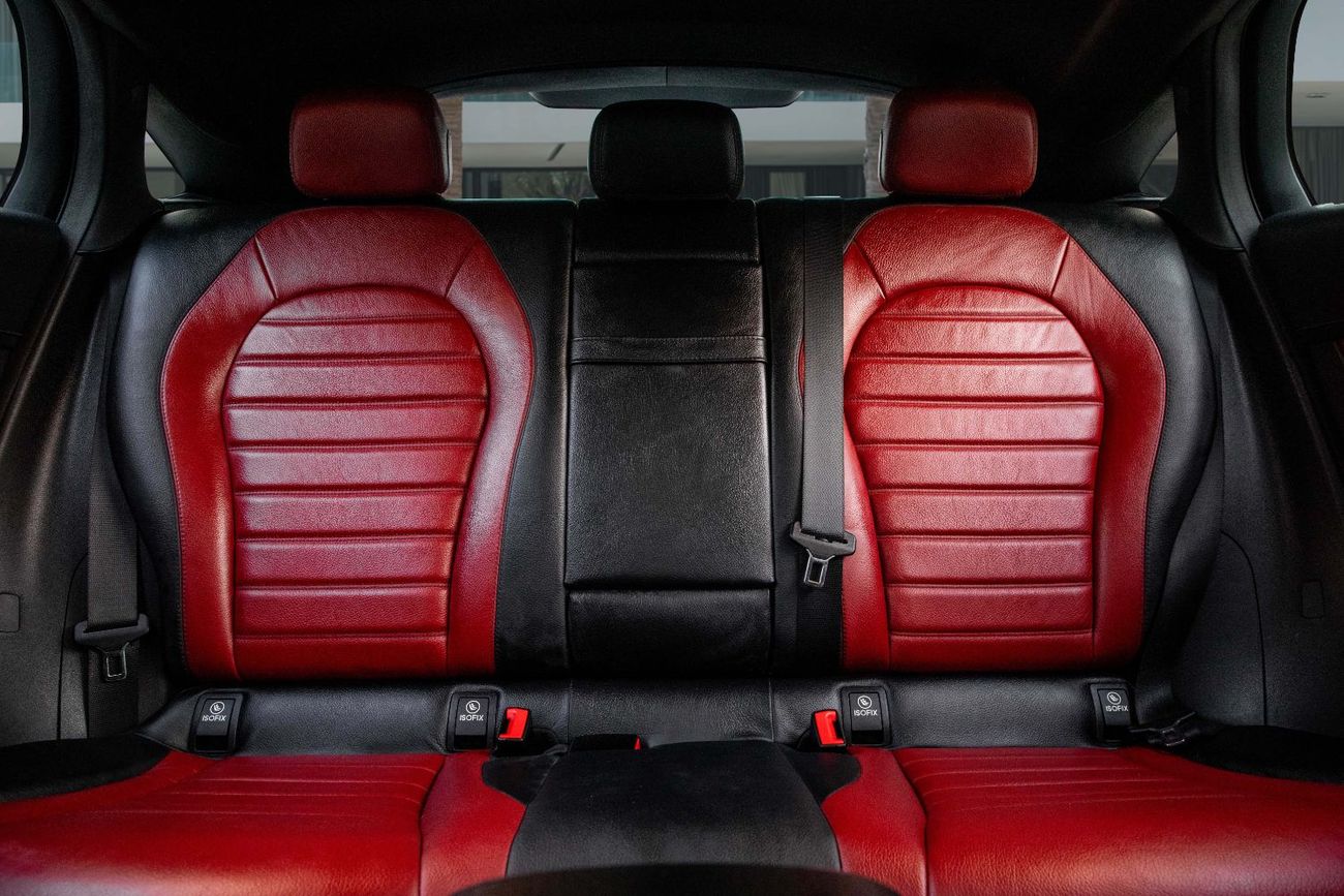 مرسيدس بنز GLC 200 GLC 200 AMG | 3,035 P.M  | 0% Downpayment | WARRANTY!