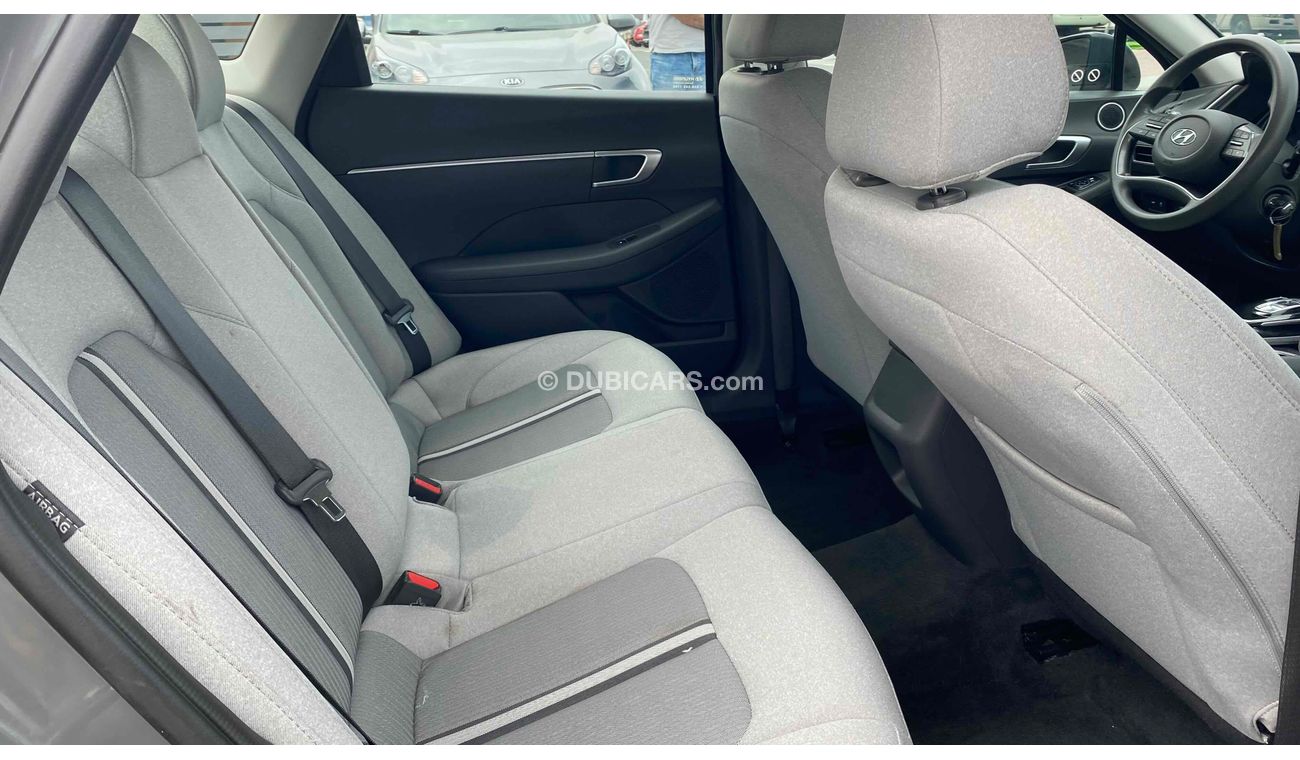 Hyundai Sonata SE With Radar