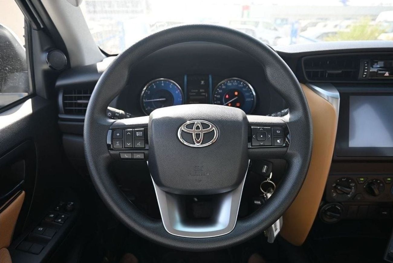 Toyota Fortuner Toyota Fortuner 2.7L Petrol, Automatic 4WD, Model 2024, Color White (Export Price)