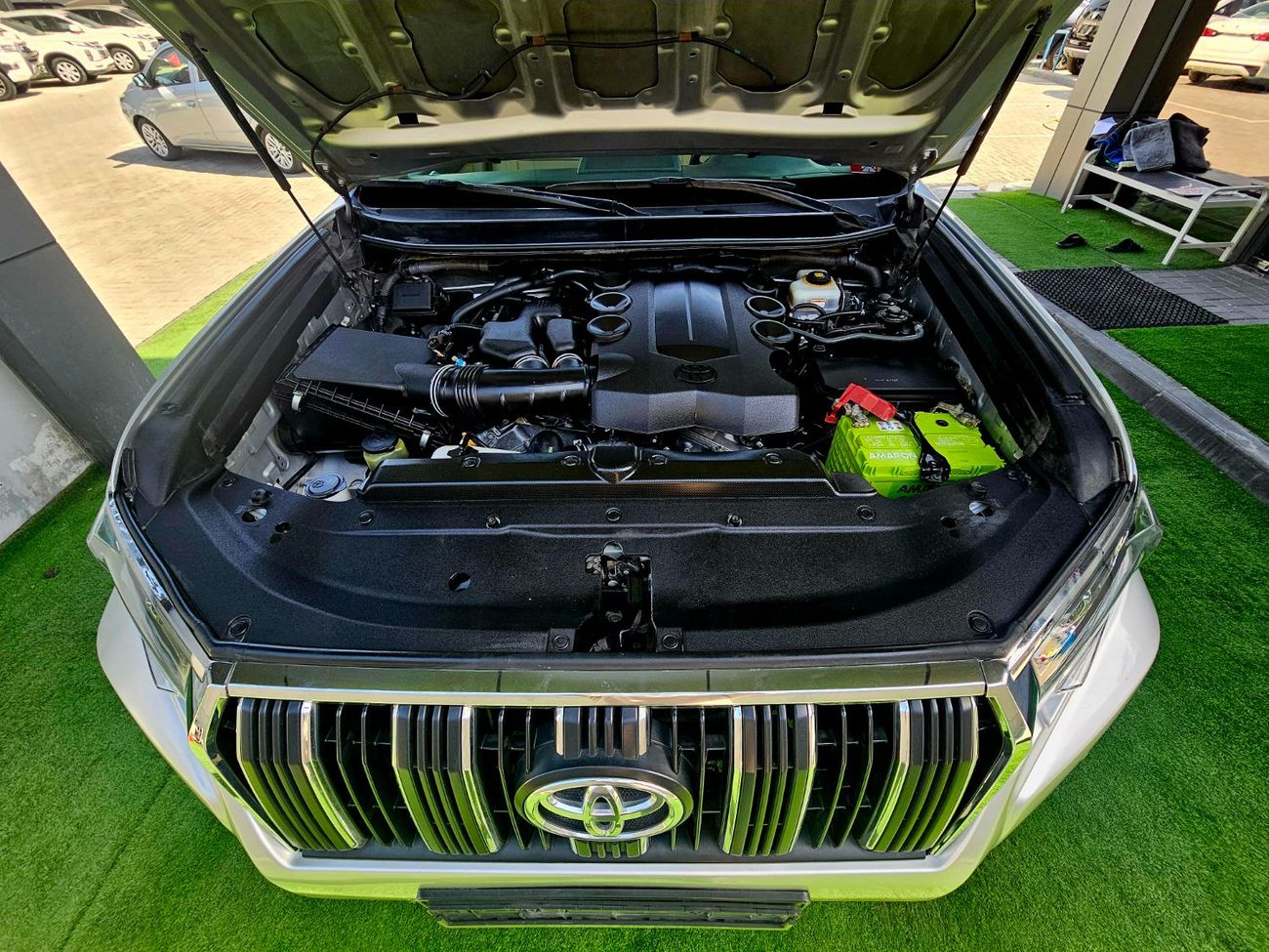 تويوتا برادو GXR/ SUNROOF LEATHER/ ORIGINAL PAINT/ V6 4.0 4WD/ NON ACCIDENT