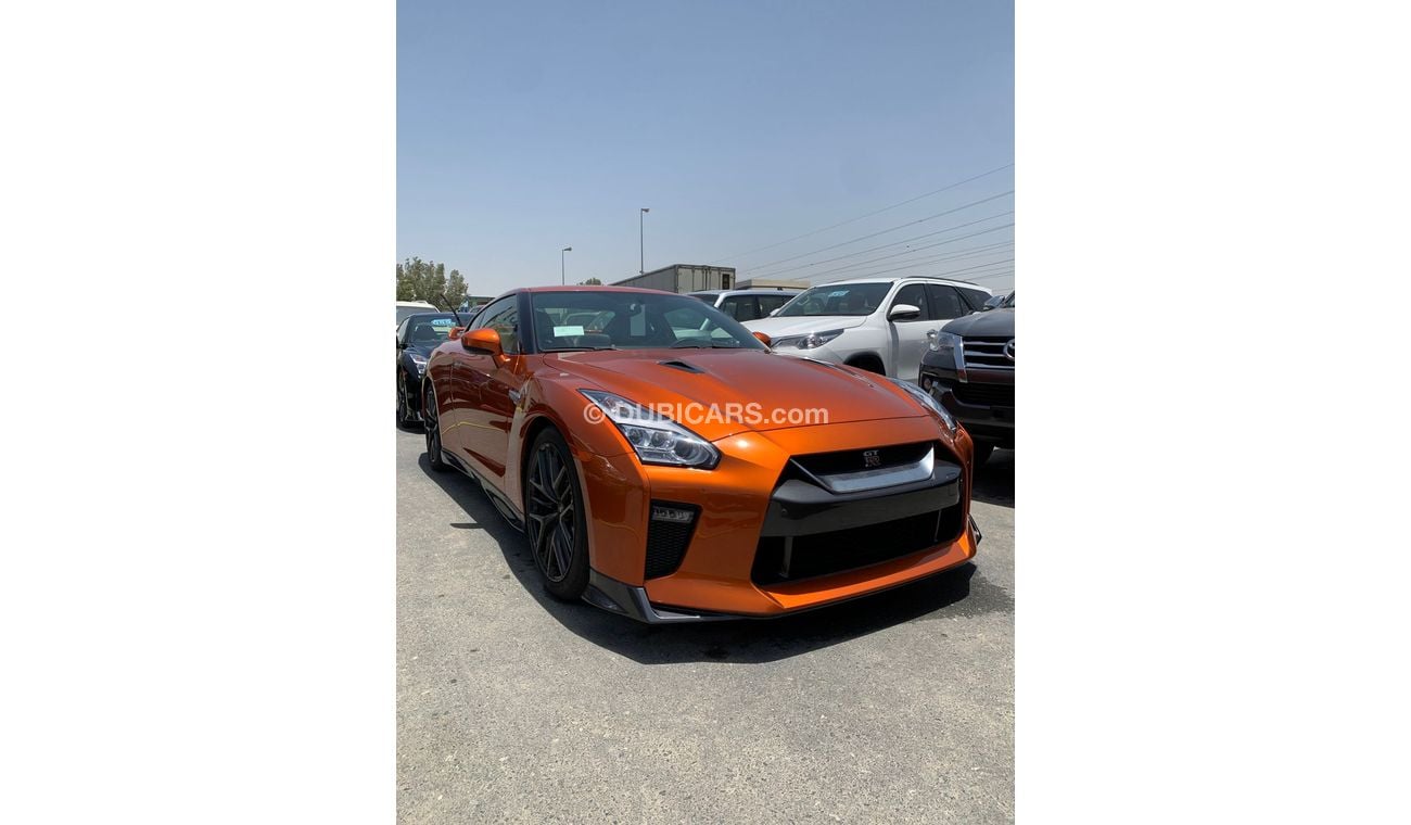 نيسان جي تي ار BRAND NEW NISSAN GT-R 2018 (5 CARS AVAILABLE WITH DIFFERENT COLORS)