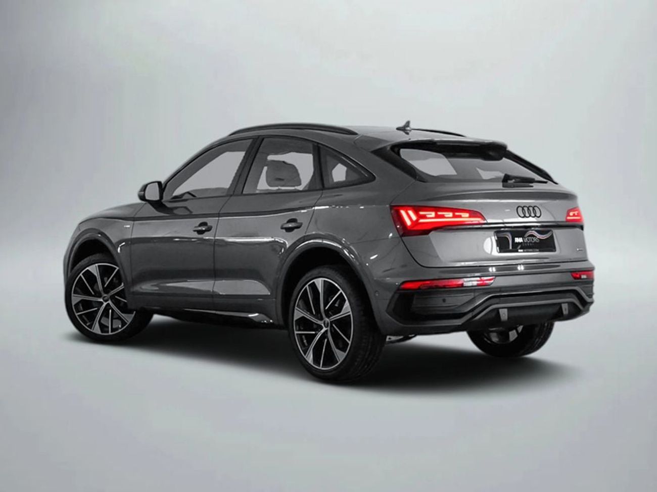 أودي Q5 45 TFSI quattro S Line 2.0L (245 HP) SUV