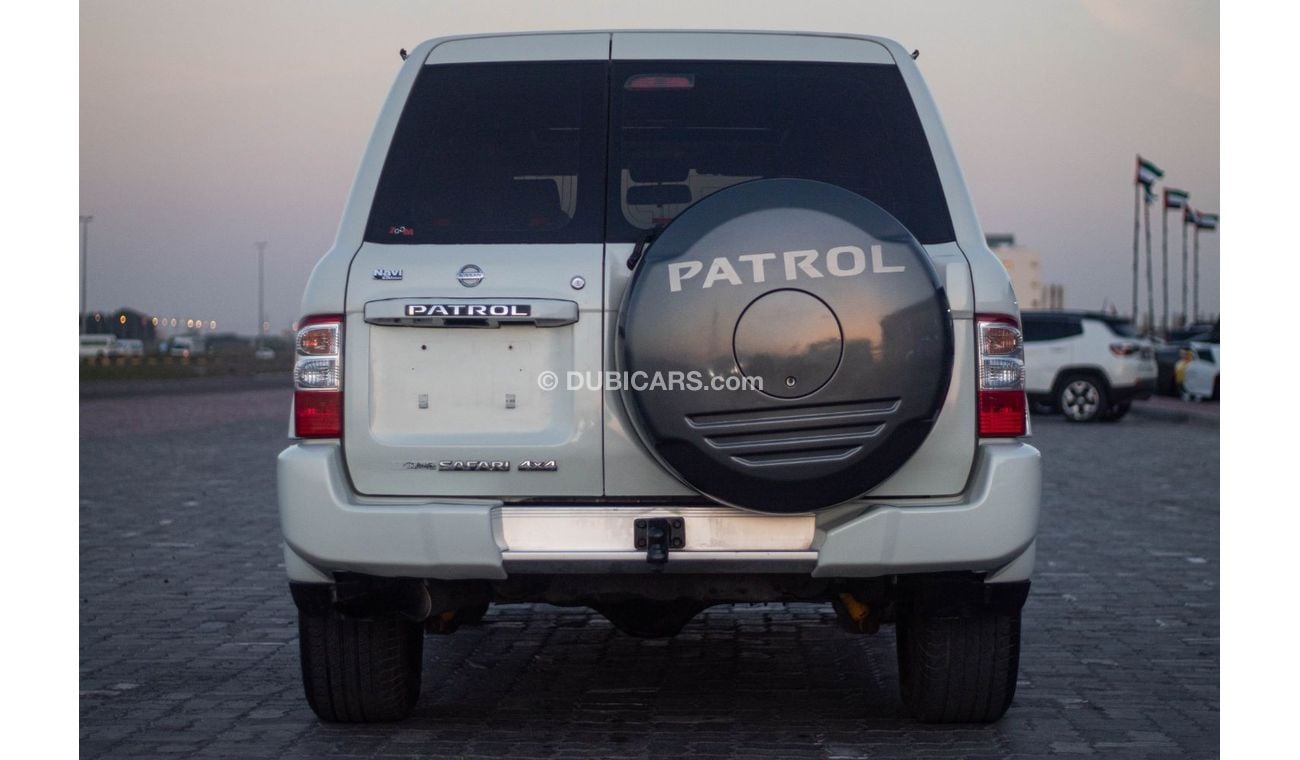 Nissan Patrol Super Safari
