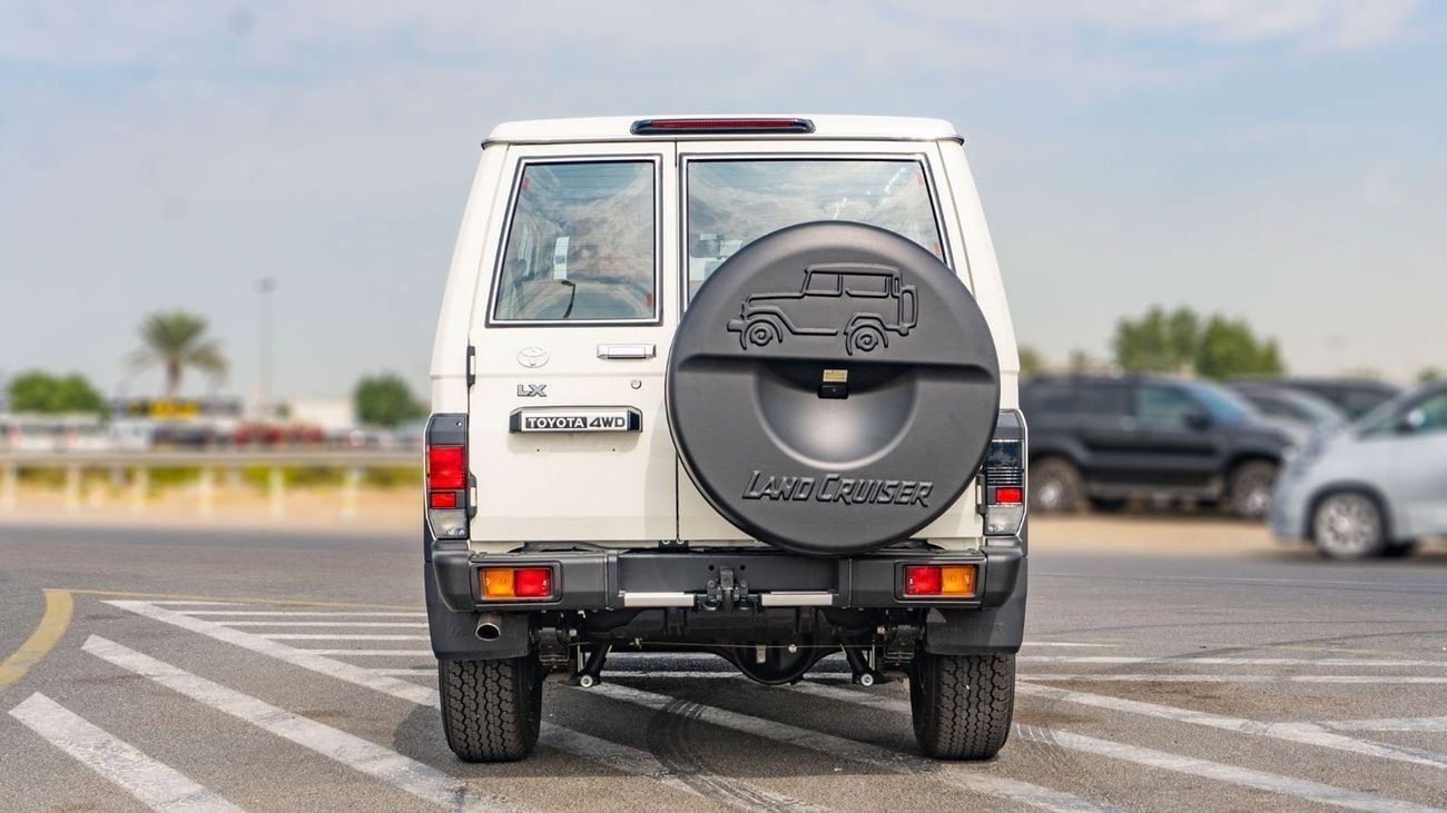 Toyota Land Cruiser 70 2025 Toyota Land Cruiser LC 71 2.8 Diesel Full option (White)