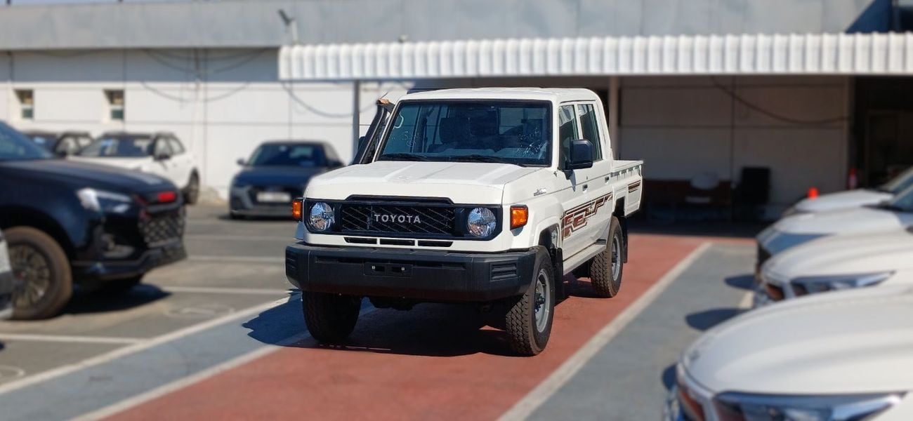 Toyota Land Cruiser Pick Up LC79 4.0L Petrol MT Double Cabin Pickup 2025YM