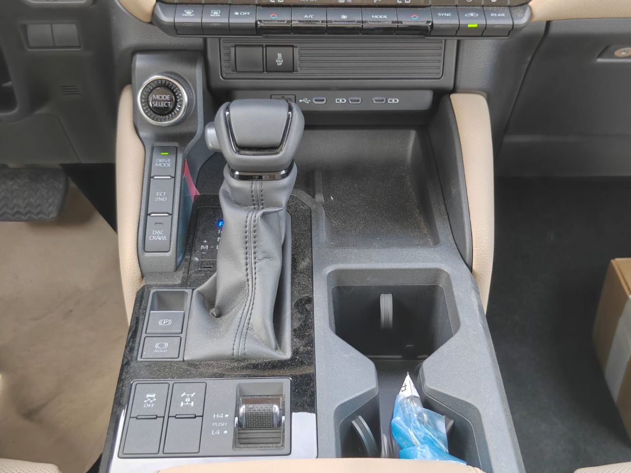 Toyota Prado 2026 TOYOTA PRADO 2.8L DIESEL ALLROUNDER BLACK GCC SPEC