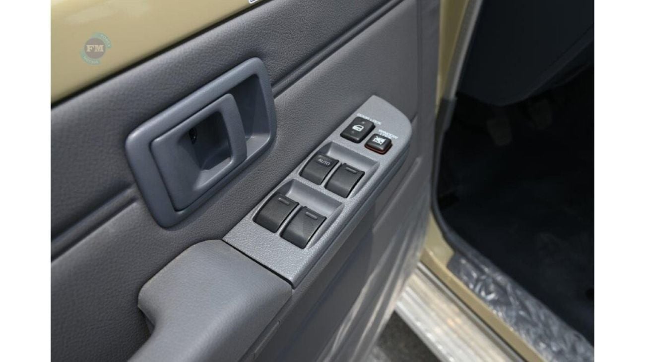 Toyota Land Cruiser Pick Up 79 Double Cab Limited