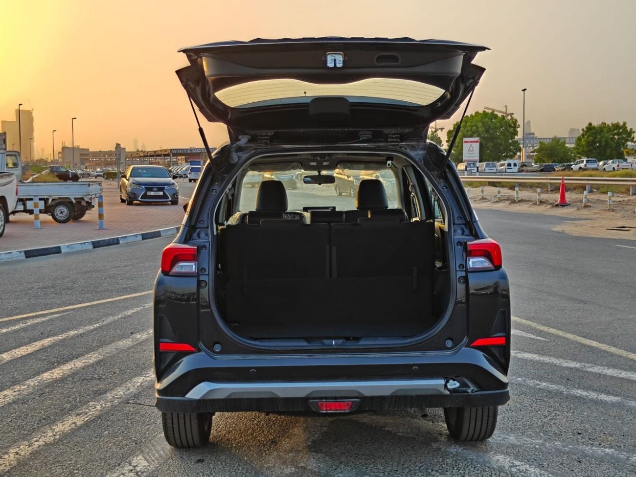 تويوتا فيلوز GX 1.5L FWD 5 DOOR