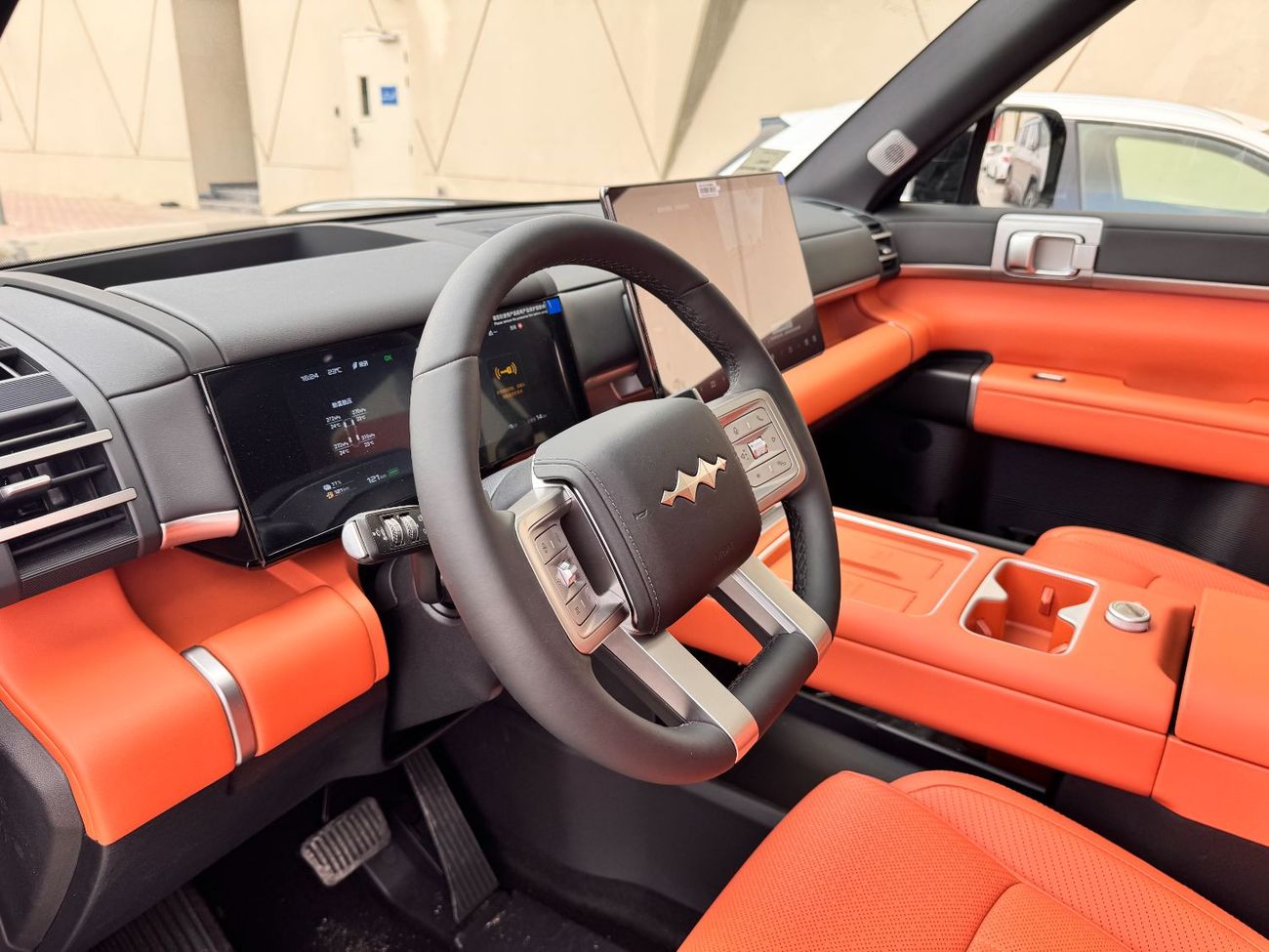 BYD Leopard Titanium 7 BYD Leopard 7 - 2025 (Export) Ready Stock