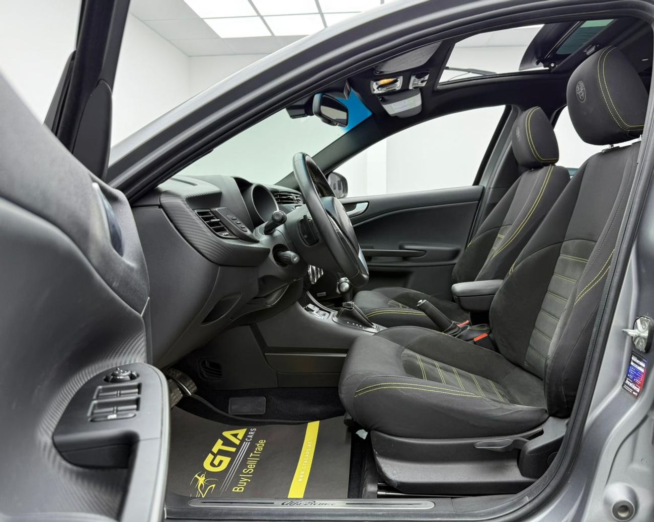 ألفا روميو جوليتا 2021 Alfa Romeo Giulietta VELOCE