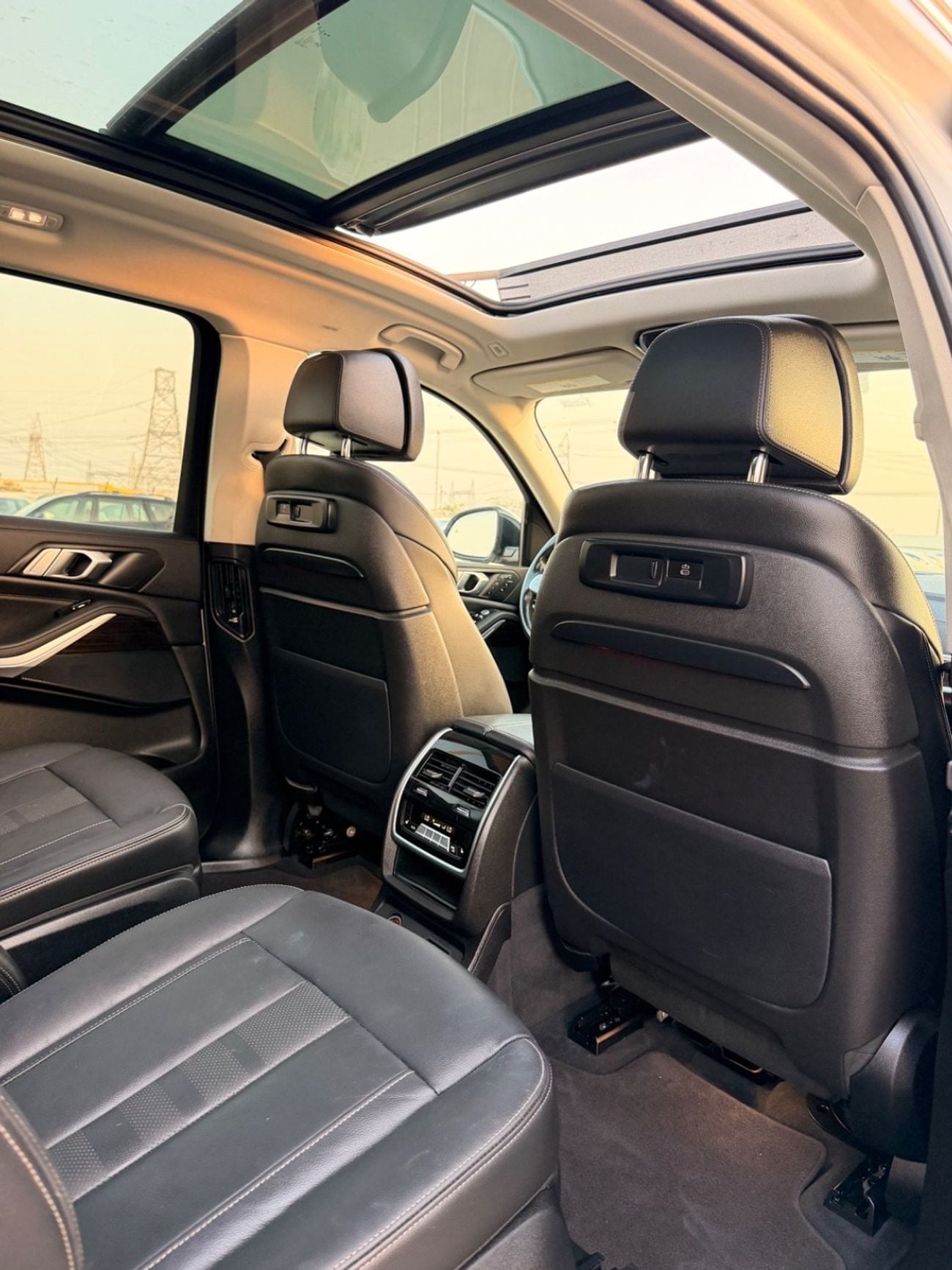 بي أم دبليو X7 X7 3.0L Full option 2020