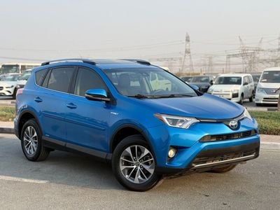 تويوتا راف ٤ XLE 2.5L