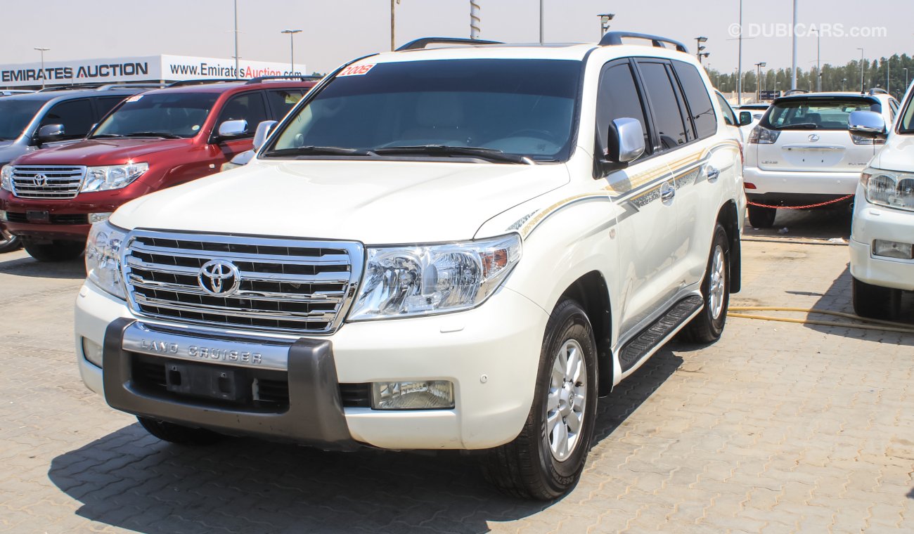 Toyota Land Cruiser VXR V8