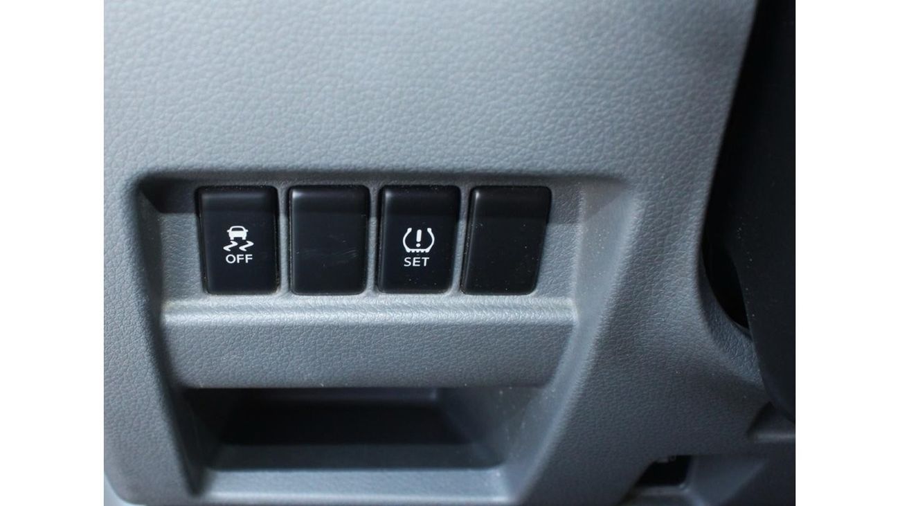 نيسان أورفان 2020 نيسان أورفان ميكروباص (NV350)، شاحنة ذات 4 أبواب، 2.5 لتر 4 سلندر ديزل، يدوي، دفع أمامي