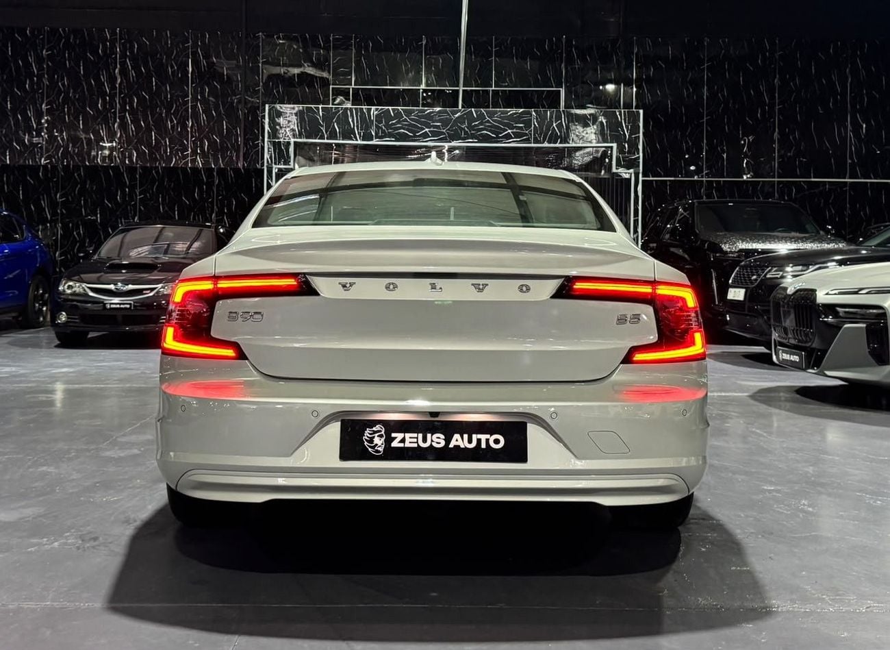فولفو S90 Volvo S90 B5 | GCC | Original Paint | Well Maintained