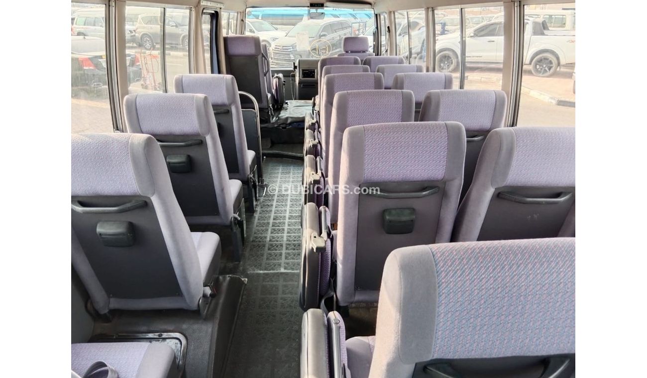 Isuzu Journey ISUZU JOURNEY BUS RIGHT HAND DRIVE(PM01060)