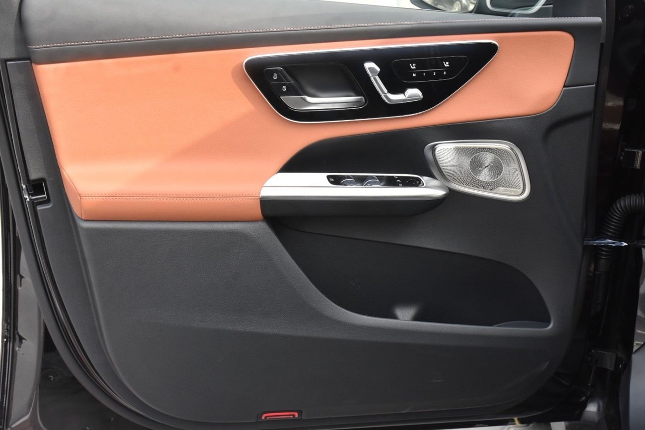 مرسيدس بنز GLC 200 Zero Km