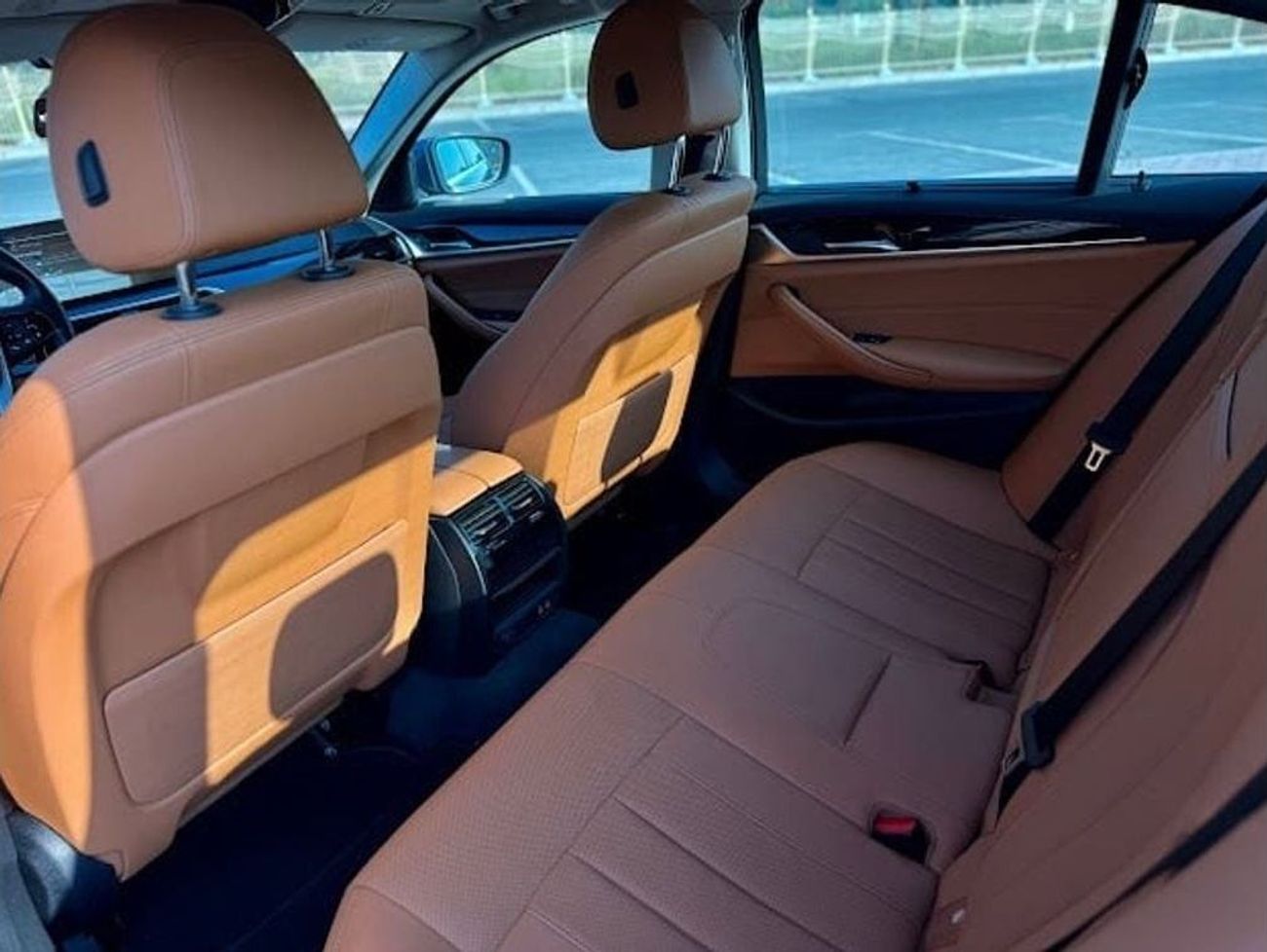 بي أم دبليو 520i 520i