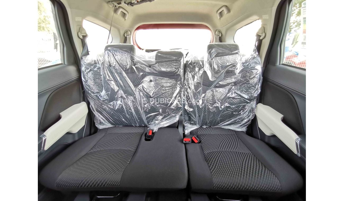 Toyota Rush 1.5L Petrol, 17" Rims, Roof A/C Ventilator, Front Defogger Control, Fabric Seat (CODE # TRGC04)