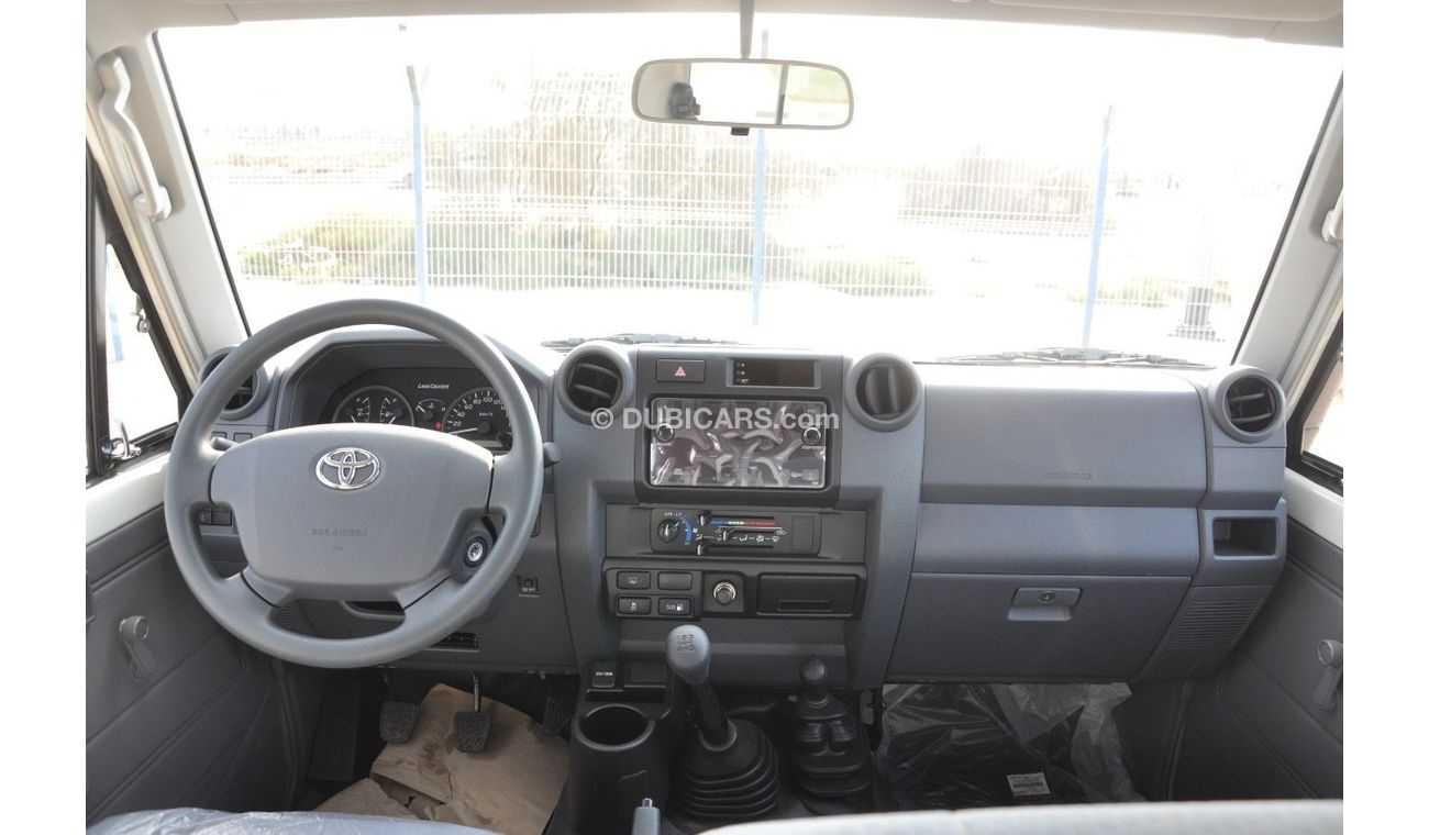 Toyota Land Cruiser 70 2023 TOYOTA LAND CRUISER HARD TOP 4.5L V8