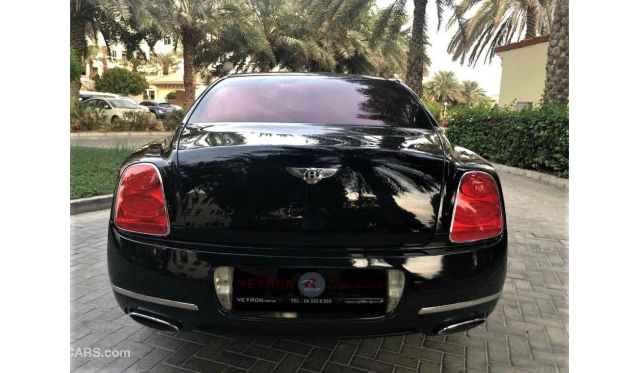 Bentley Continental Flying Spur = DROP PRICE OFFER = FREE REGISTRATION WITH WARRANTY - GCC SPECS -