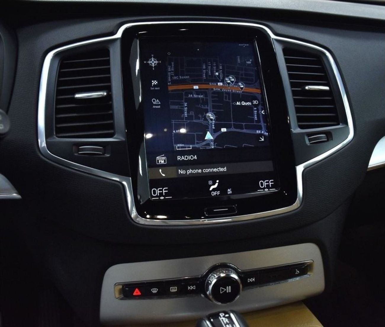 فولفو XC 90 EXCELLENT DEAL for our Volvo XC90 T5 AWD ( 2019 Model ) in Grey Color GCC Specs