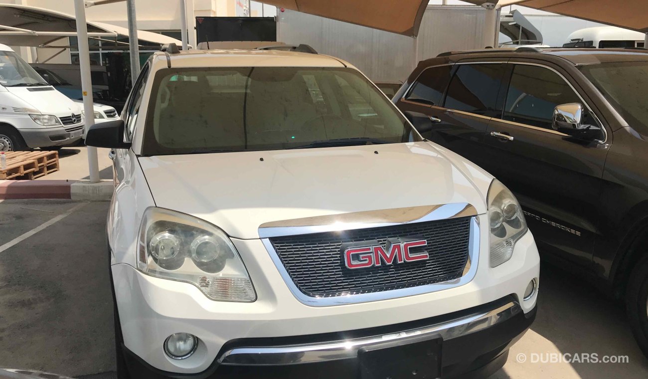 GMC Acadia بيع او مبادله